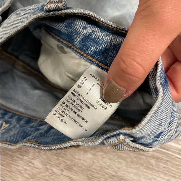 American eagle baggy mom jeans highrise - Picture 3 of 3